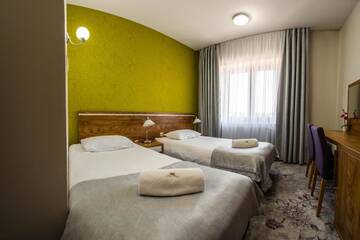 Фото номера Двухместный номер Делюкс с 1 кроватью Отель Hotel Polonia г. Бяла-Подляска 4
